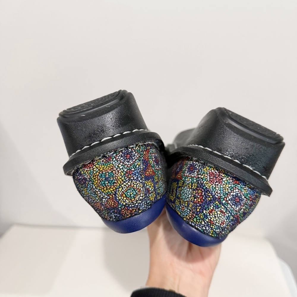 ALEGRIA Debra Deb-843 Aztec Print Clogs Nurse Comfort Size 38 US 8-8.5 - Picture 9 of 11